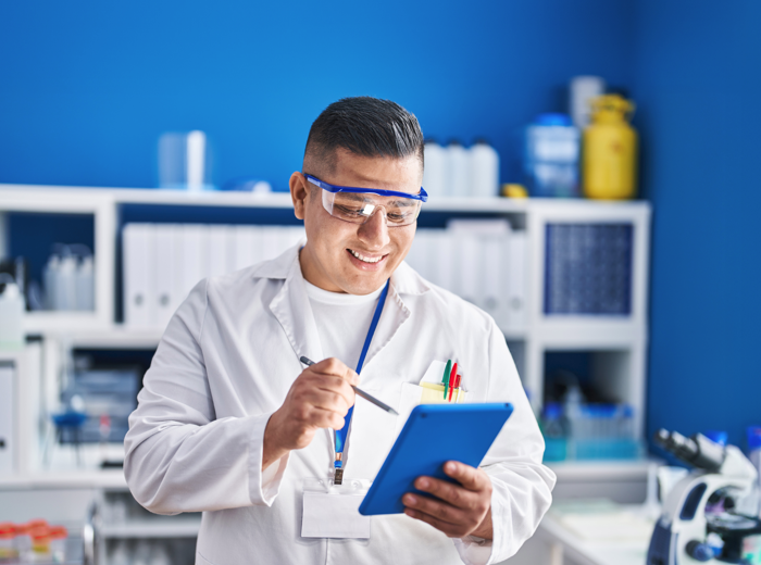 Fireside Chat Webinar With Lab Manager |  From Monitoring to Meaning: Agentic AI Strategies to Lower LabOps Operational Costs and Risks